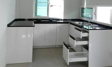 หมู่บ้านศุภาลัย ไพร์ด